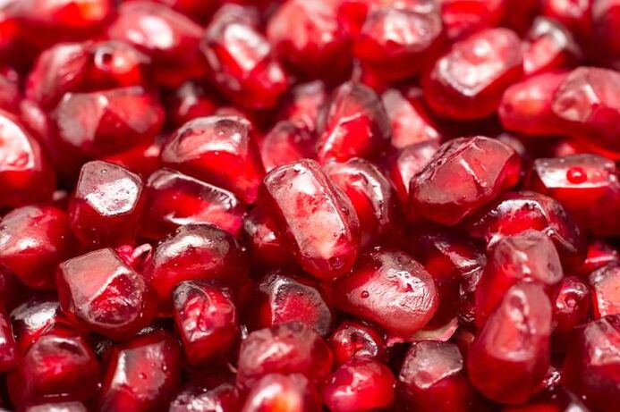 A cream based on pomegranate seed oil will help stop age - related changes in human skin